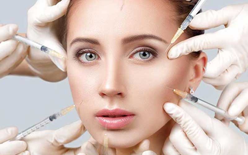 تفاوت بوتاکس و ژل چیست؟ راهنمای جامع برای انتخاب بهترین روش جوانسازی